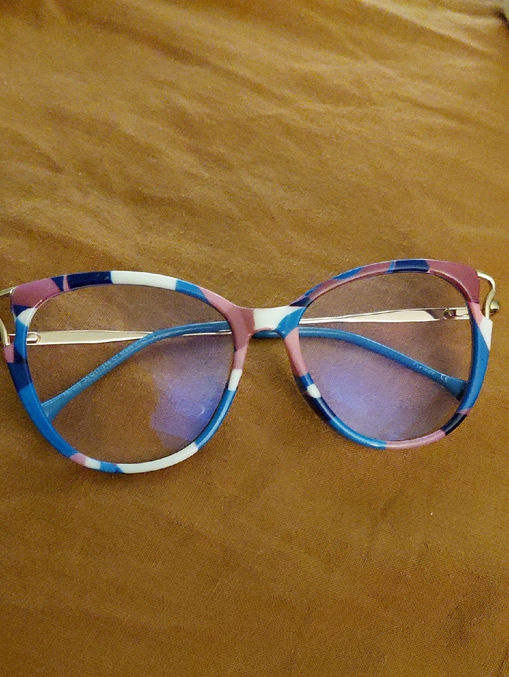 Two-Tone Cat-Eye Frames in Blue & Pink
